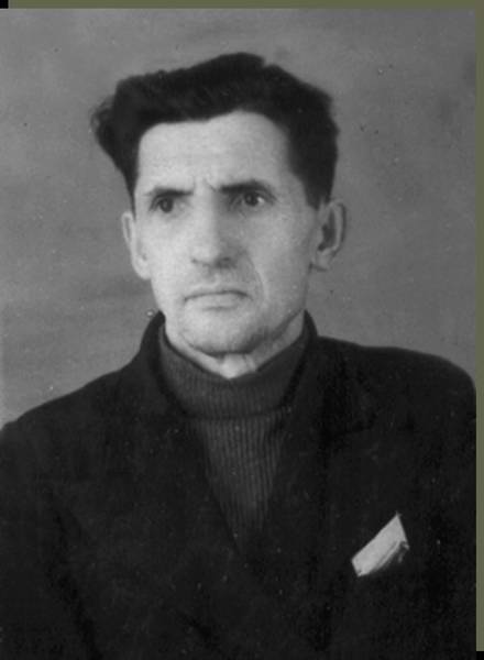 Иван Иванович Румянцев, руководил работой архива с 1939 по 1941 гг.