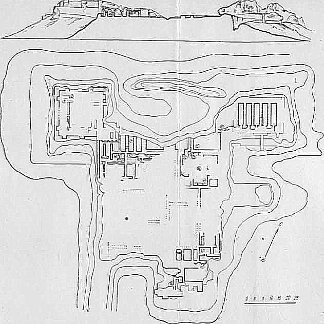 План и разрез дворца Топрак-кала (раскопки)