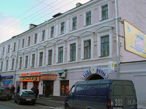 Нижний Новгород, Алексеевская ул., 4 – преобладают типологические признаки памятника архитектуры;