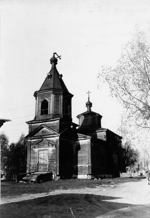 Фотофиксация Сергиевской церкви  Общий вид церкви с юго-запада.