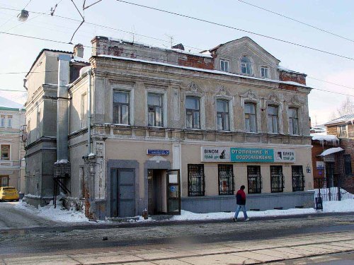 Нижний Новгород, Ильинская  ул.,  73 –  Преобладают типологические признаки памятника архитектуры