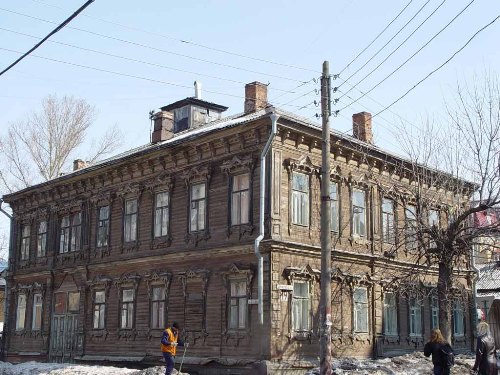 Нижний Новгород, Нижегородская  ул., 19 –  Преобладают типологические признаки памятника архитектуры