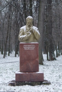 Петропавловское кладбище в Нижнем Новгороде. Памятник…- Памятник И.П. Кулибину.