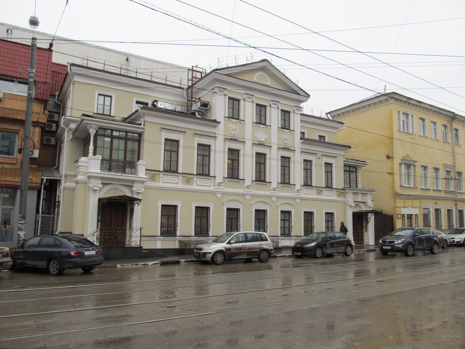 Б. Печерская, 31