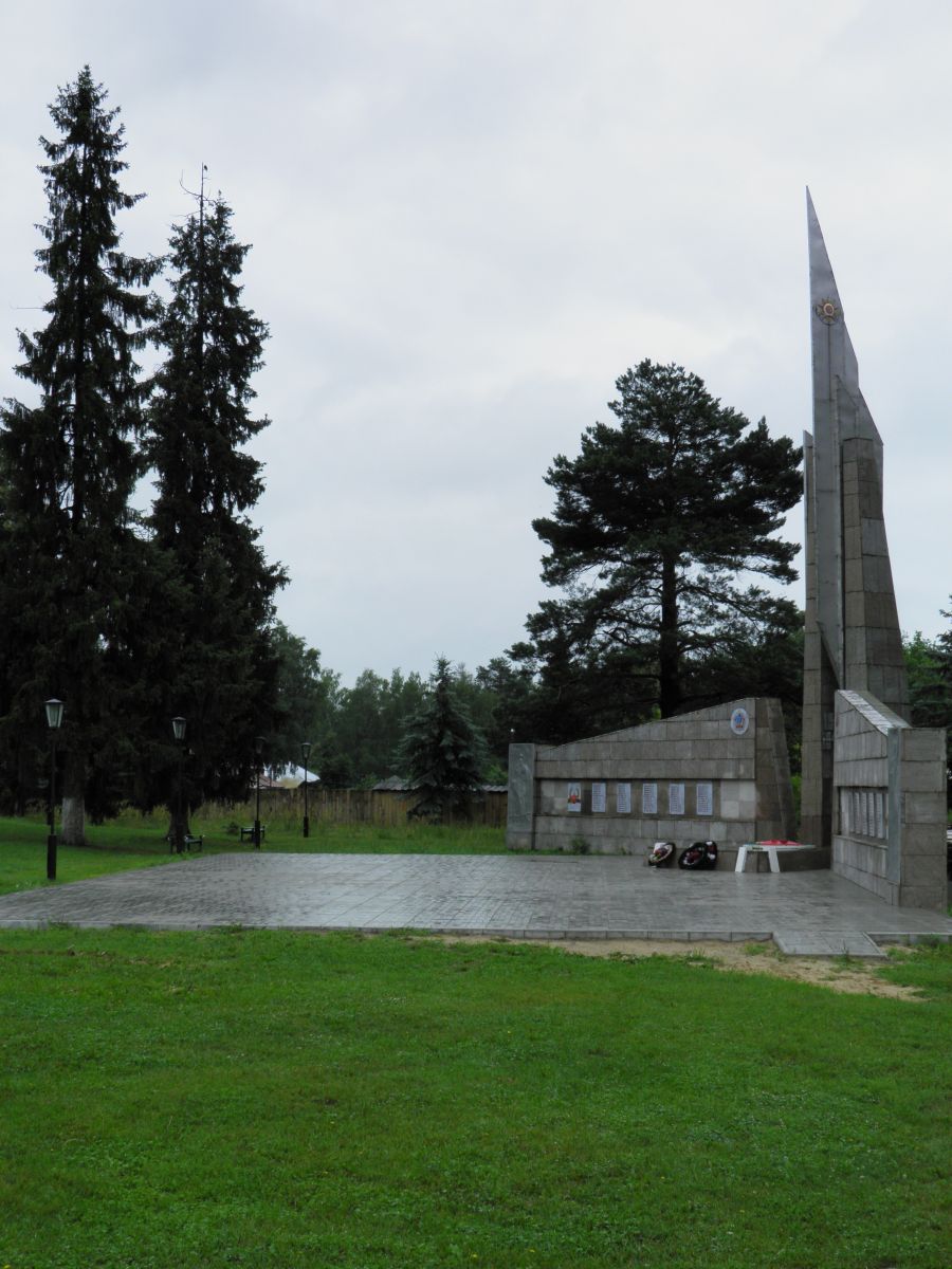 Воинский мемориал села Филинское Вачского района