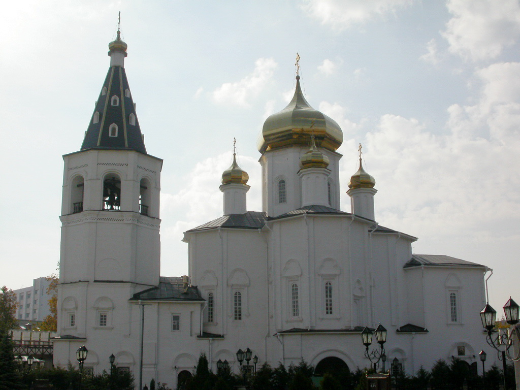Петропавловская церковь и колокольня Троицкого монастыря (1726 – 1755)
