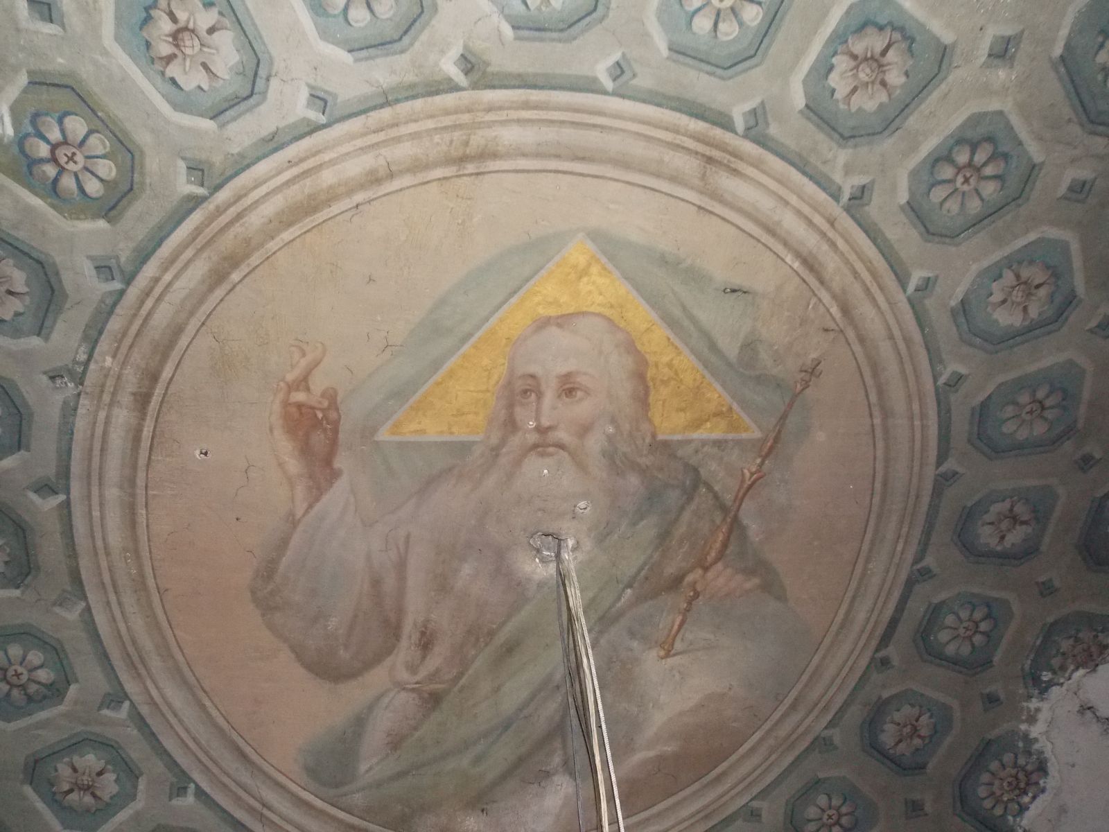 Господь Саваоф. Роспись центрального купола Троицкого собора