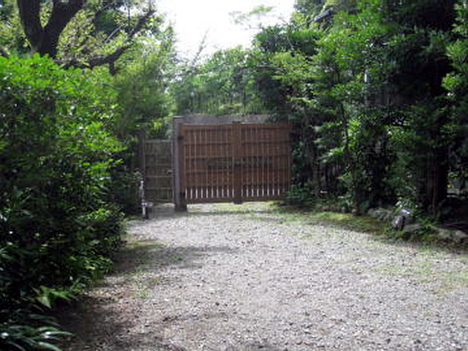 Мацунага Ясудзаэмон. Главные ворота