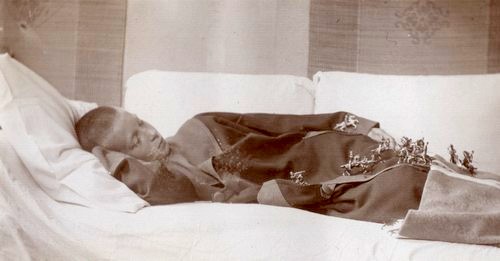 «Юра отдыхает». Фото 1915 г. Младший сын Н.П. Приклонского – Георгий (Юрий) Николаевич Приклонский. 