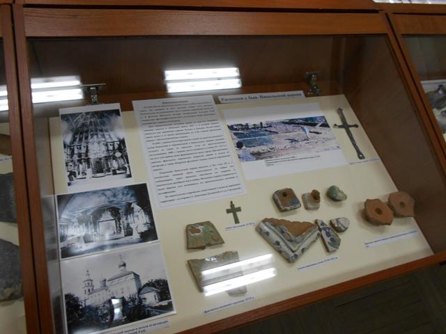 Находки, сделанные во время раскопок в районе Никольской церкви